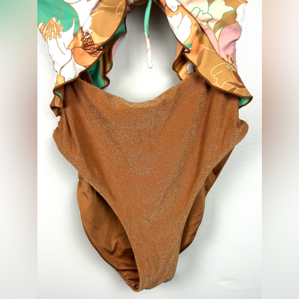 P2F Carly Swimsuit Size Medium One Piece Power 2 The Flower Paradise Poppies - Picture 6 of 11